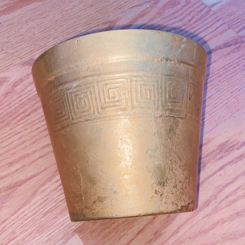 Gold Planter